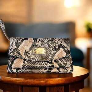 Nine West Faux Snakeskin Fold-Over Convertible Wristlet or Clutch (NWOT)